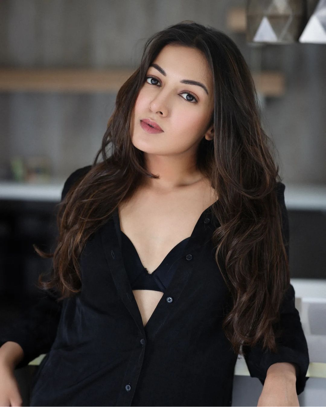 Kollywood Actress Catherine Tresa Long Hair Stills in Black Dress